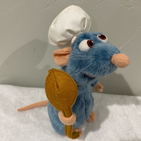 Authentic Disney Parks Remy Ratatouille 9" Plush with Chef Hat, Apron, and Spoon - Picture 2 of 13